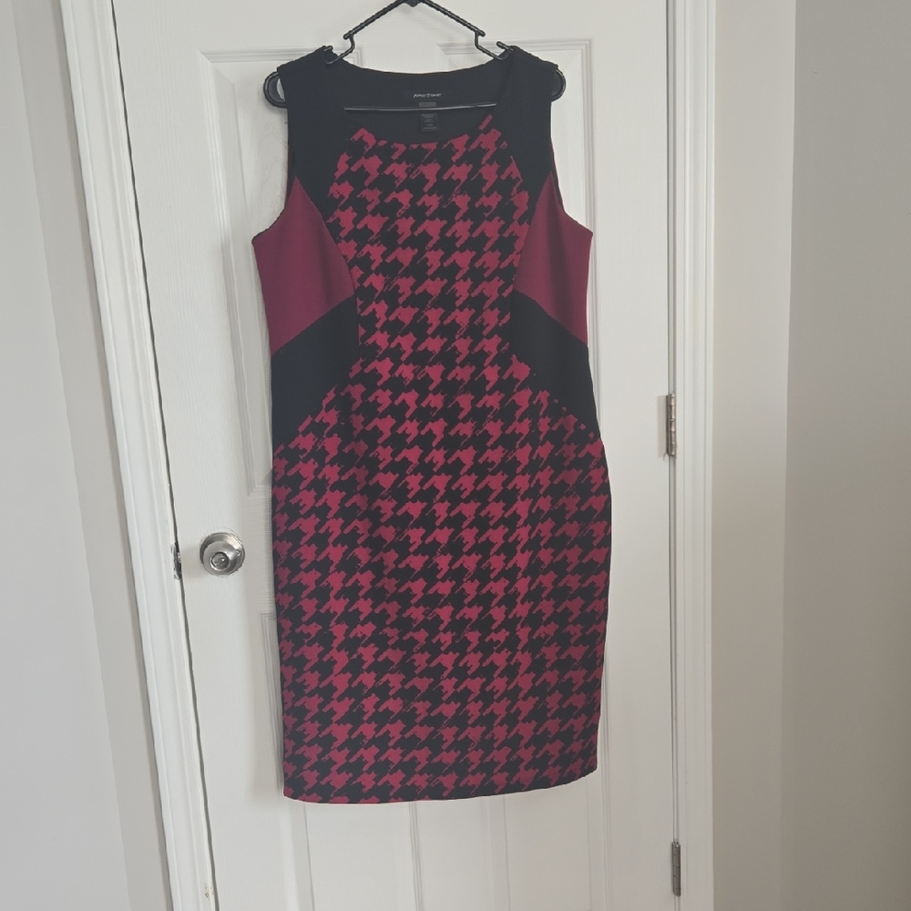 Ashley Stewart Berry and Black Houndstooth Midi Dress